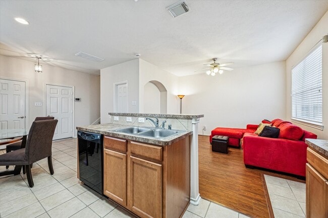 Building Photo - 3206 Pearl Bluff Ln