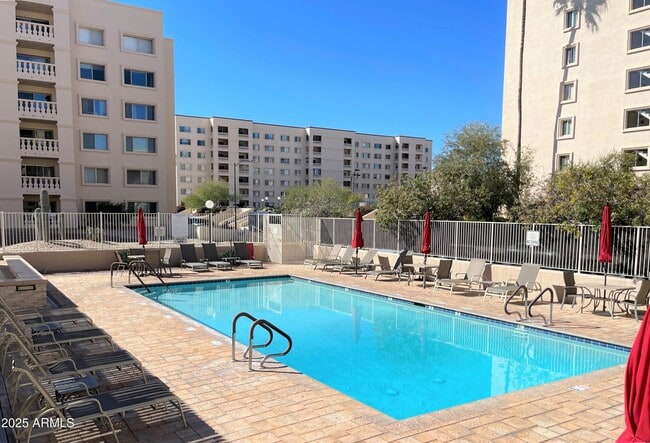 Building Photo - 7910 E Camelback Rd