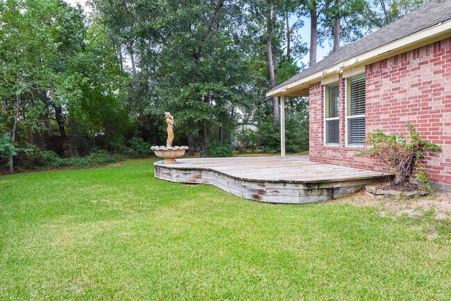 Building Photo - 25203 Oak Villa Dr