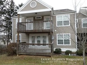 Building Photo - 857 Malabu Dr