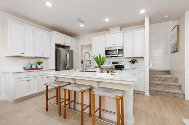 Building Photo - BRAND NEW 3/2.5 WIlson Home near Clovis South