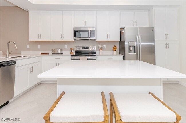 Building Photo - 5527 Double Eagle Cir