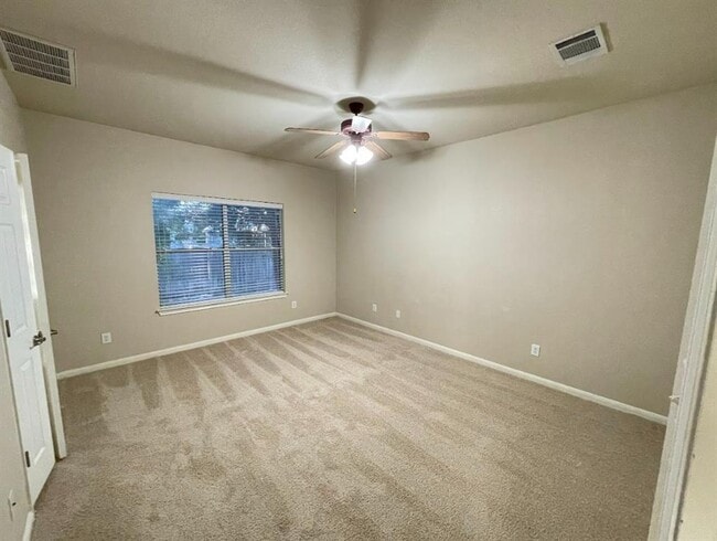 Building Photo - 1118 Boxwood Loop