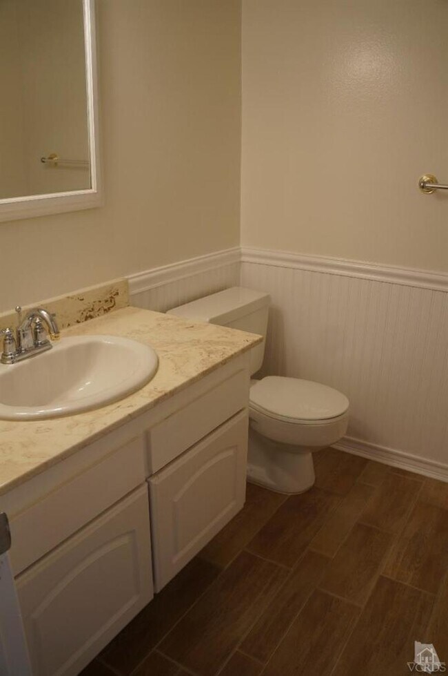 Building Photo - 2623 Velarde Dr