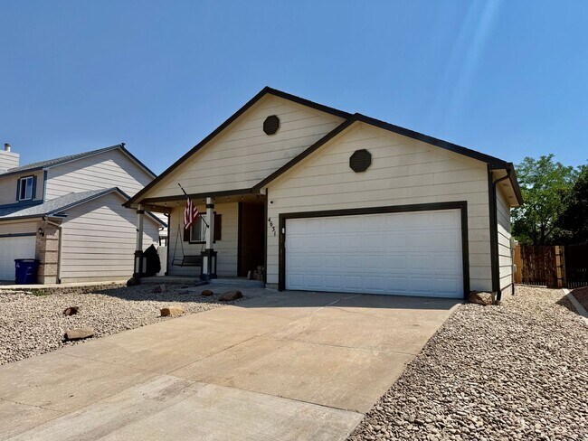 Building Photo - 4631 Fencer Rd