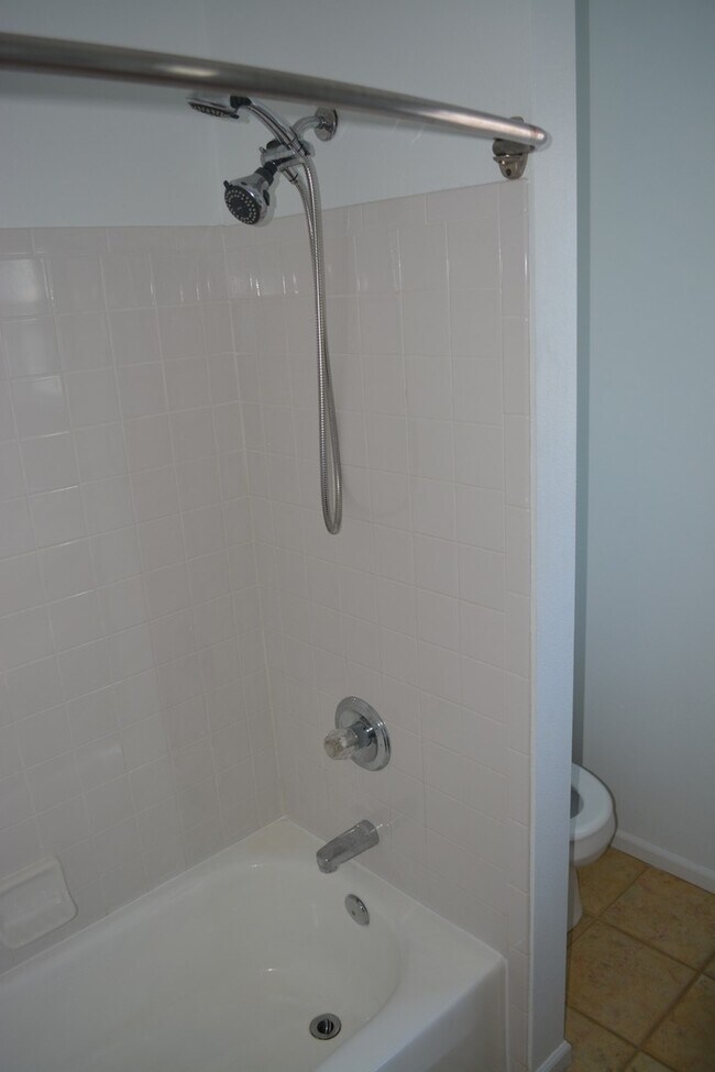Building Photo - Spacious Sundown 4BD Home on Corner Lot – ...