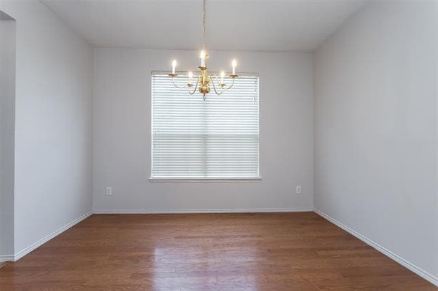 Building Photo - 738 Opal Ln