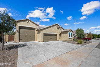 Building Photo - 18436 W Carlota Ln