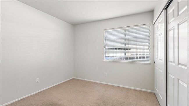 Building Photo - 6540 Shasta Creek Way