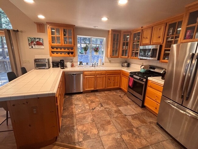 Building Photo - 6-Month Ski Lease in Tahoe Donner, Availab...