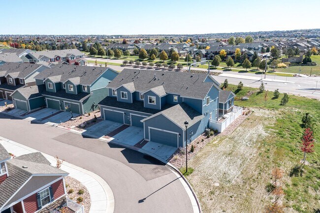 Building Photo - Townhouse For Rent - Wolf Ranch