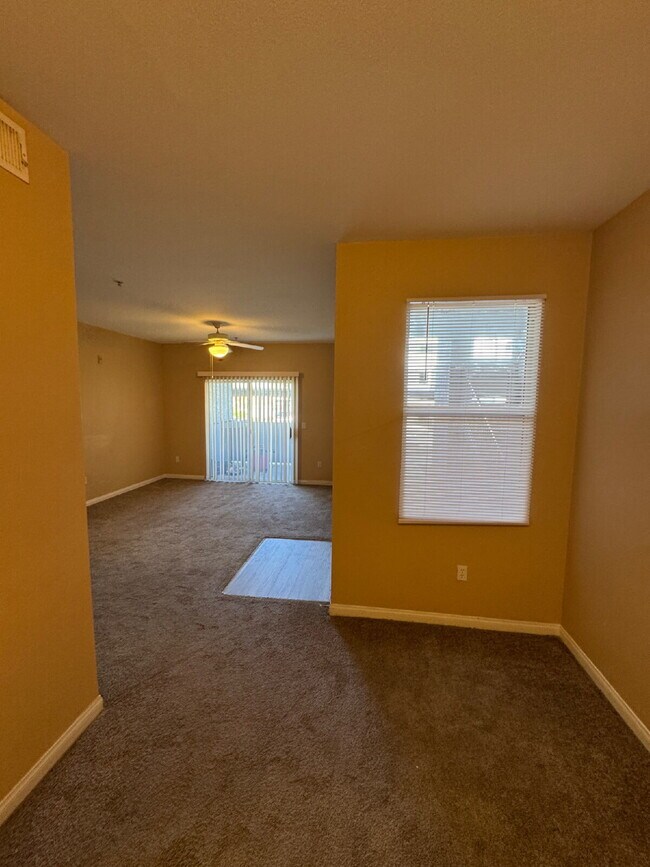 Building Photo - One bedroom, one full bath, FULL sized washer/dryer, with one carport AND a detached garage