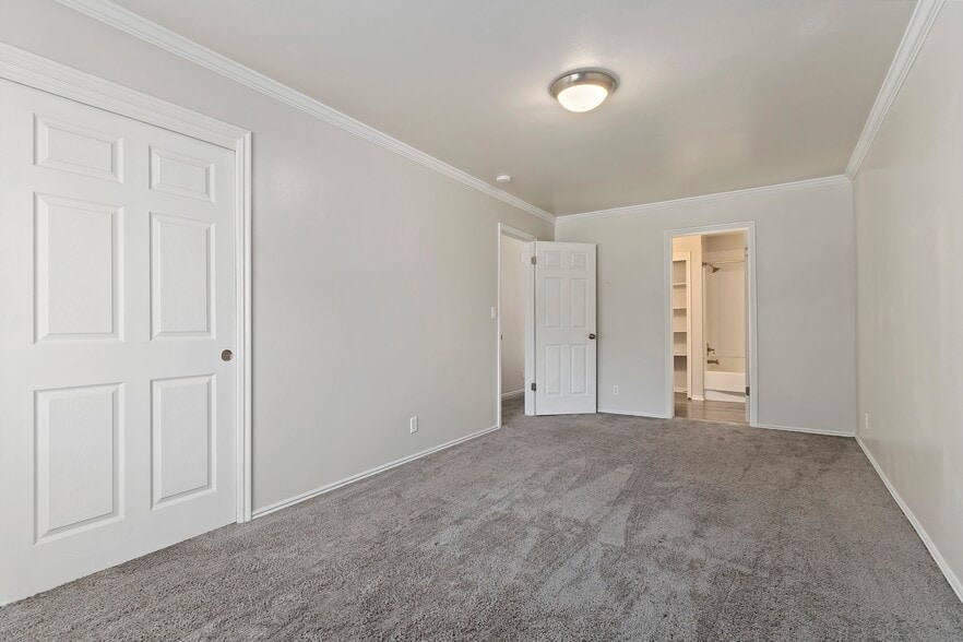 Building Photo - 715 N 1050 W