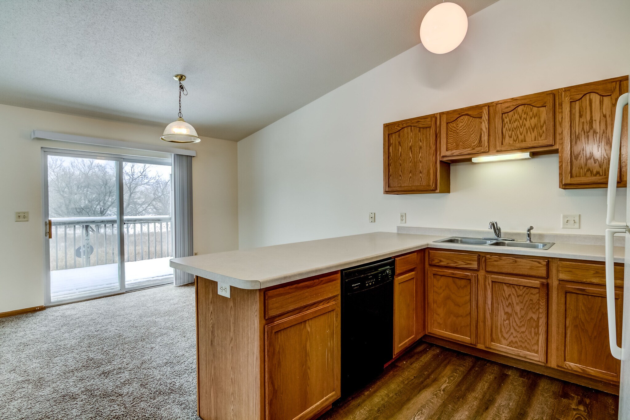 Building Photo - 320 Scheidler Rd