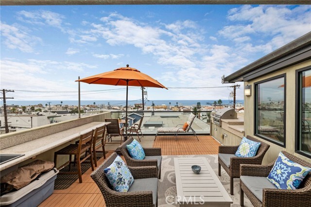 Building Photo - 925 Monterey Blvd