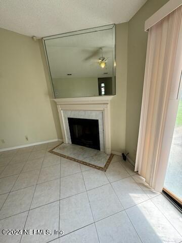 Building Photo - 13572 Lobo Ct