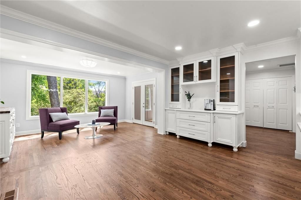 Building Photo - 459 Atlanta Country Club Dr