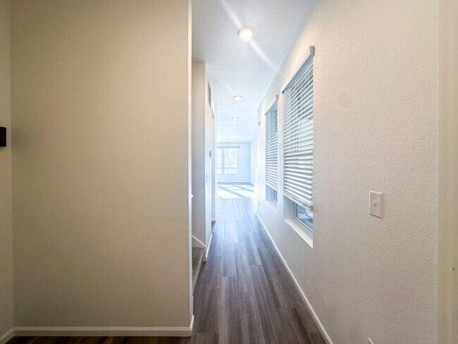 Building Photo - 17430 Pacific Peak Cir