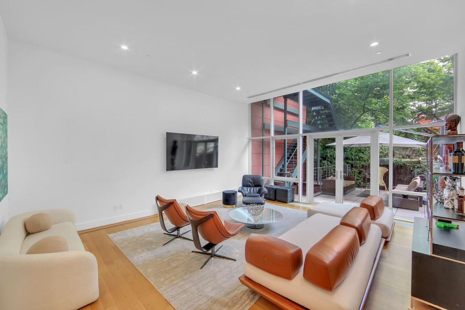 Building Photo - 147 Lexington Ave