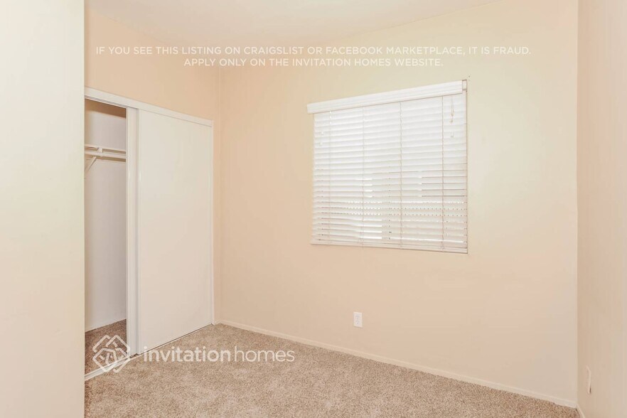 Building Photo - 243 E Louise St