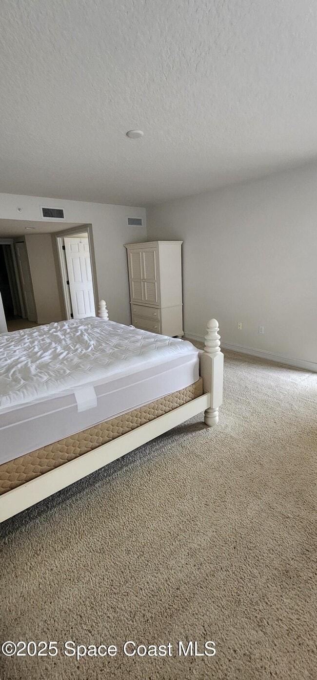 Building Photo - 134 Starboard Ln