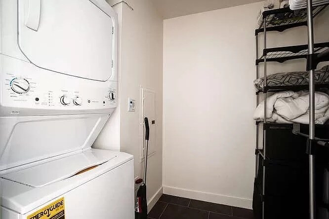 Building Photo - 1750 Wewatta St