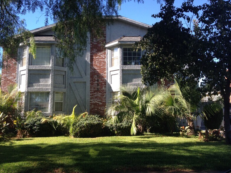 Building Photo - 1825 Keeler St