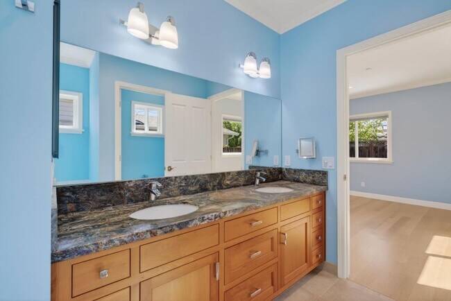 Building Photo - 18270 Baylor Ave