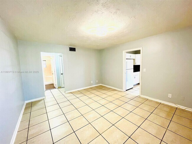 Building Photo - 1050 Atlantic Shores Blvd