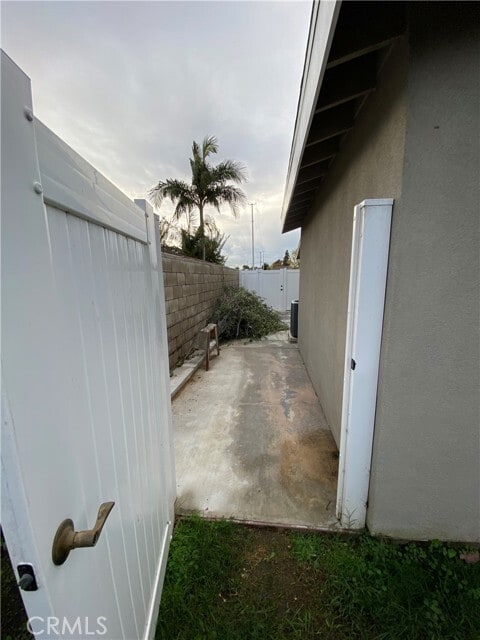 Building Photo - 18102 Hartlund Lane