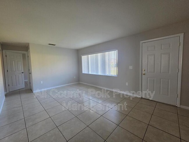 Building Photo - 259 Leelon Rd