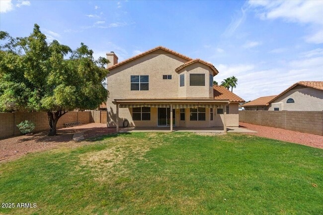Building Photo - 5709 E Gelding Dr