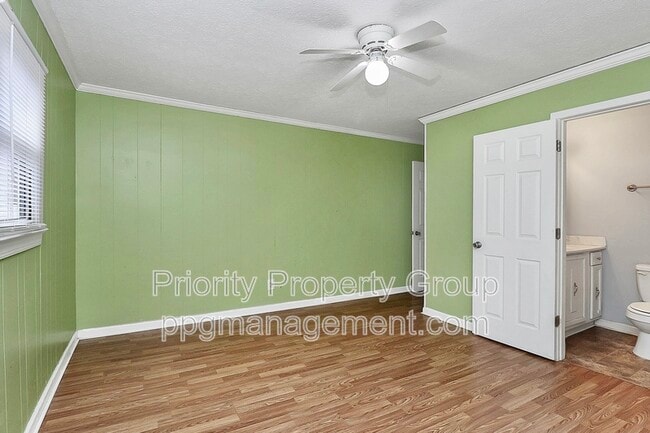 Building Photo - 110 Maudie Ln