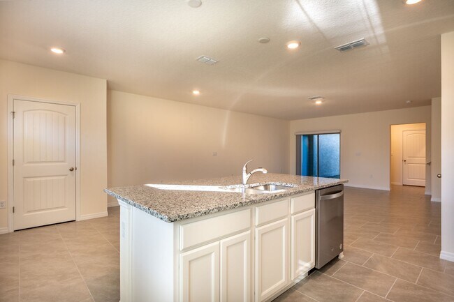 Building Photo - 13453 Sagestone Dr