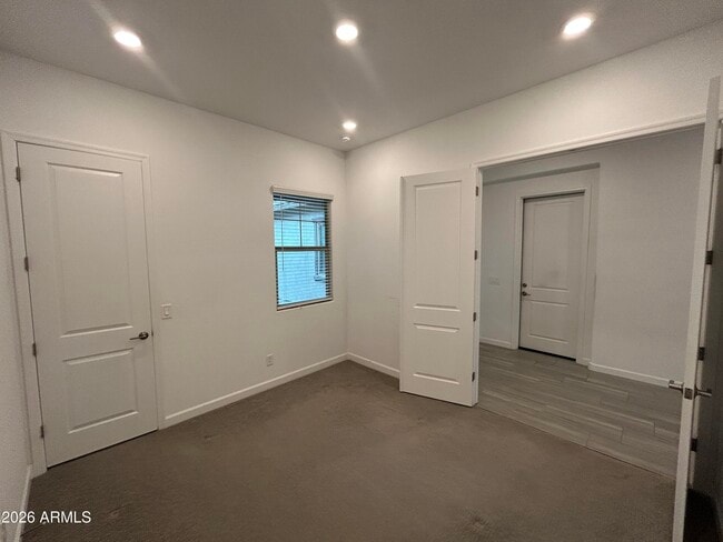 Building Photo - 16776 W Vereda Solana Dr.