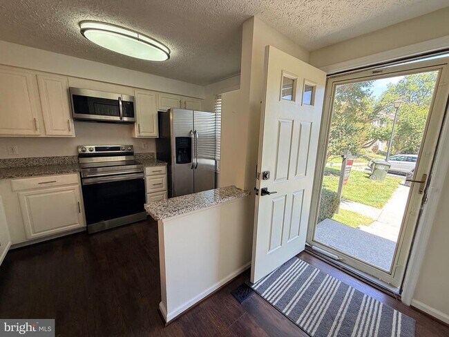 Building Photo - 8577 Blackfoot Ct