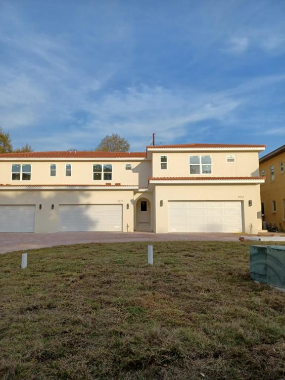 Building Photo - 1977 Freedom Dr