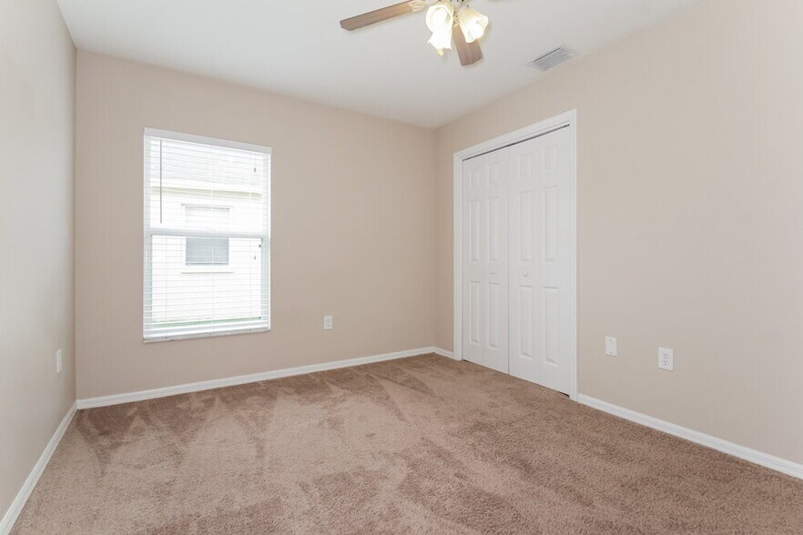 Building Photo - 13731 Ogakor Dr