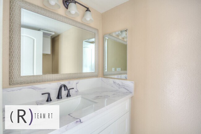 Building Photo - Gated Community and Lovely Condominum in Almansor Park Estates