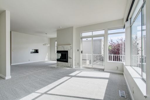 Building Photo - Spacious and Centrally Located Madison Val...