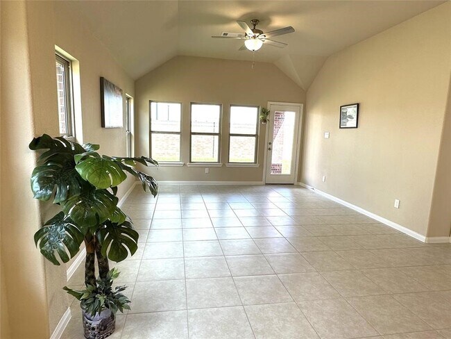 Building Photo - 788 Lake Lacosta Dr