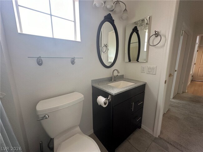 Building Photo - 3013 Hawksdale Dr