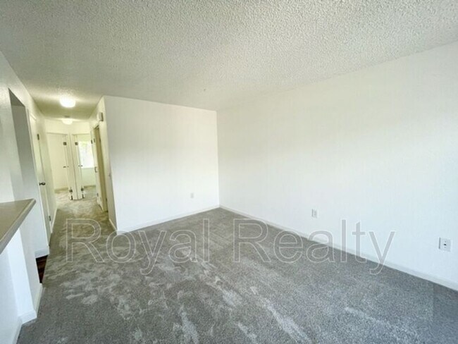 Building Photo - 95-1147 Makaikai Street