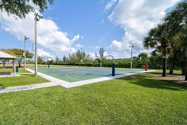 Building Photo - 15584 NW 12th Ct