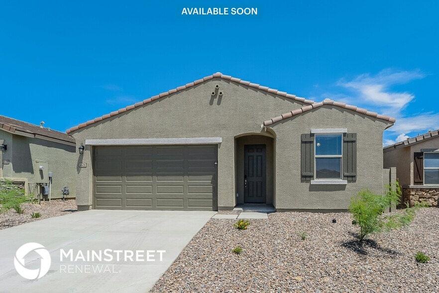 Primary Photo - 4426 Greenleaf Dr