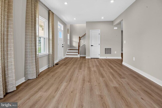 Building Photo - 130 Mckittrick Dr