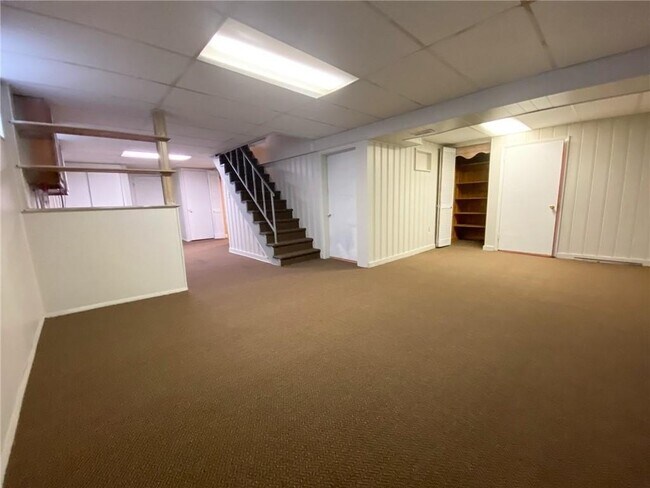 Building Photo - 151 Thorne Rd