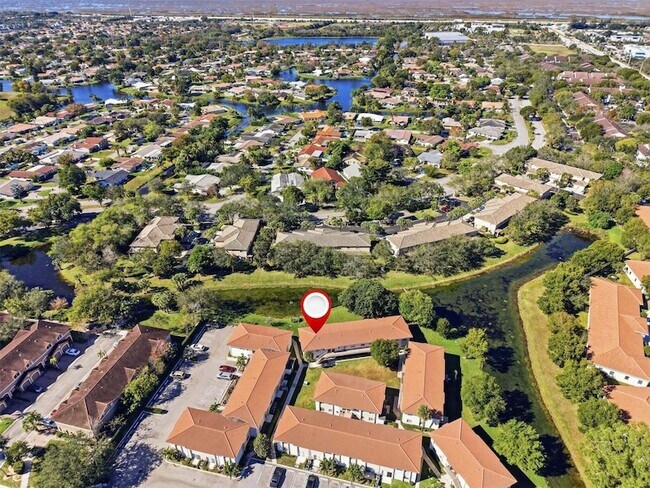 Building Photo - 3228 Coral Ridge Dr