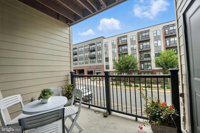 Building Photo - 12865 Mosaic Pk Wy