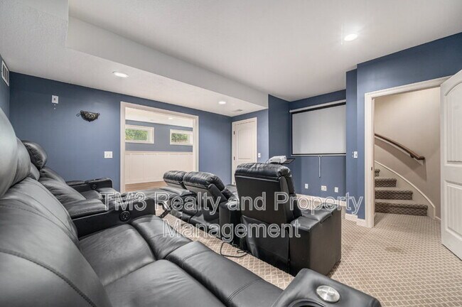 Building Photo - 928 SW 33rd St